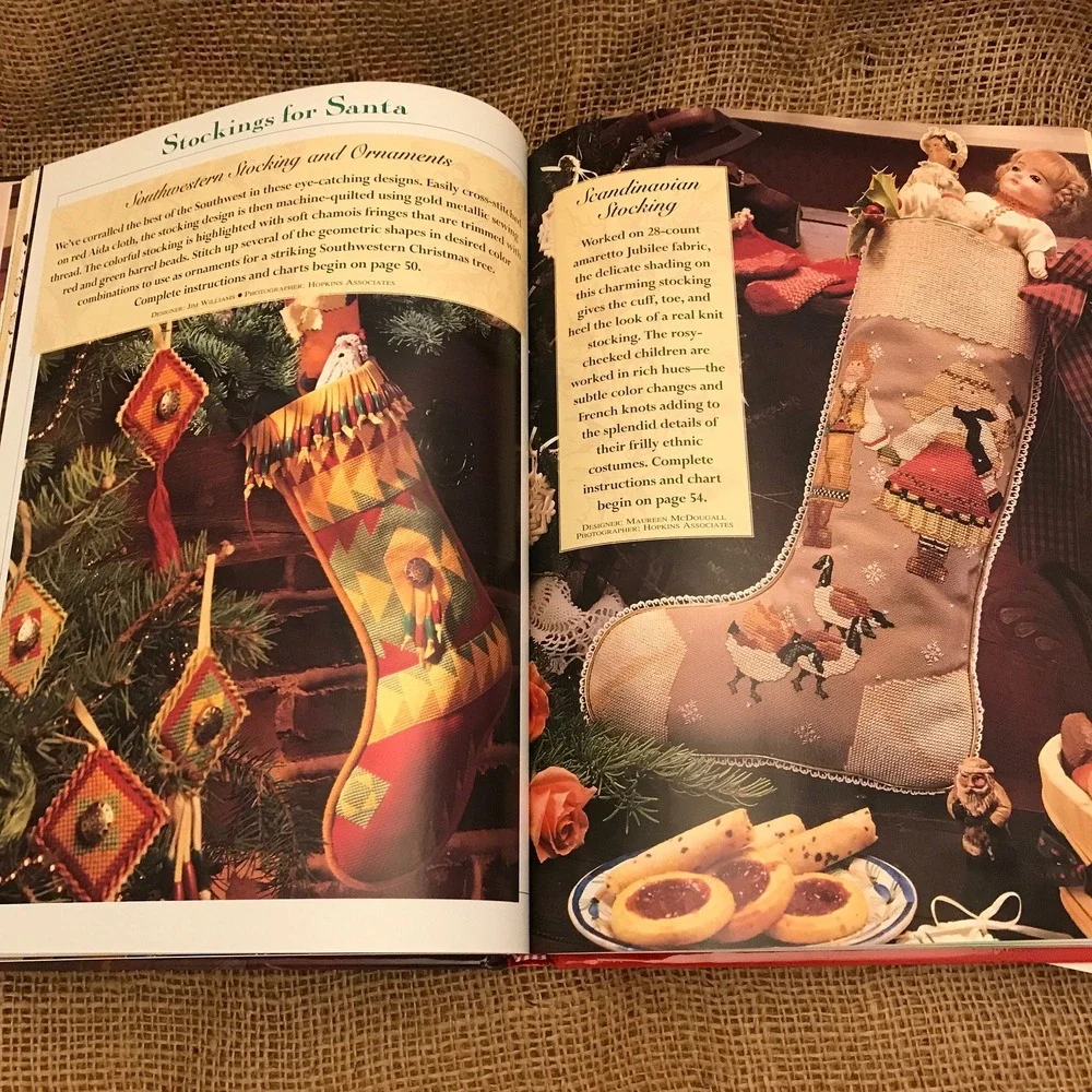 Cross Stitch Christmas Book: Ornament Patterns, Needlework‎ Crafts